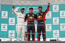 Podium: second place Lewis Hamilton, Mercedes AMG F1, Race winner Max Verstappen, Red Bull Racing, third place Daniel Ricciardo, Red Bull Racing