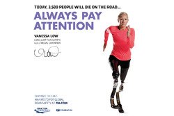 Vanessa Low, Championne paralympique du saut en longueur