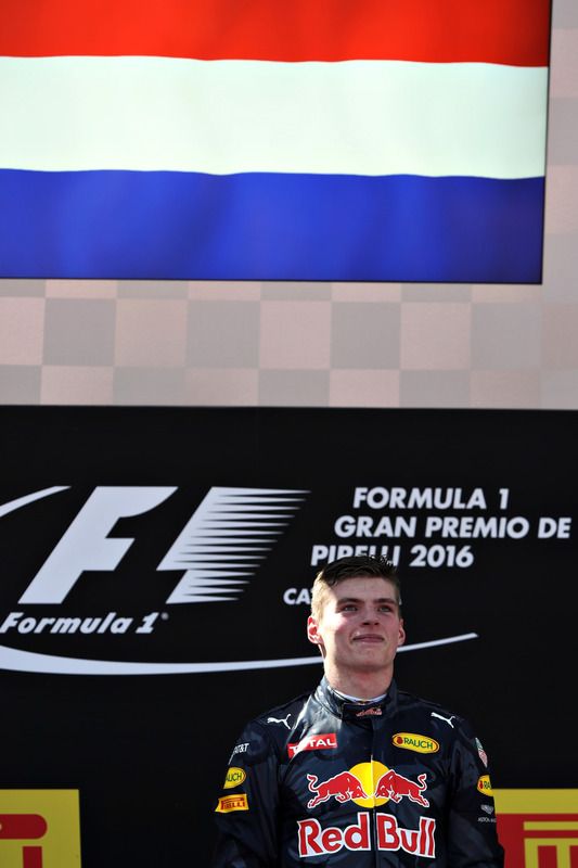 Max Verstappen, Red Bull Racing celebra su victoria