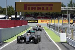 Lewis Hamilton, Mercedes AMG F1 W07 Hybrid