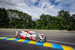 #5 Toyota Racing, Toyota TS050 Hybrid: Anthony Davidson, Sébastien Buemi, Kazuki Nakajima