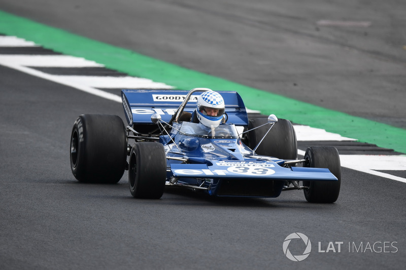 Tyrrell 005 at Silverstone 70th Anniversary Parade