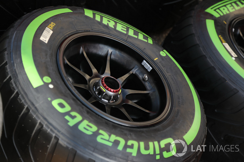 Pneumatico Pirelli