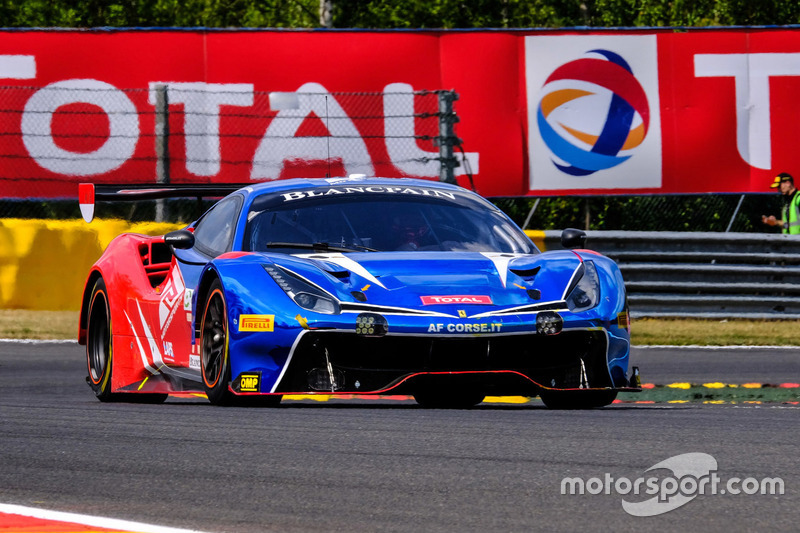 #75 T2 Motorsport Ferrari 488 GT3
