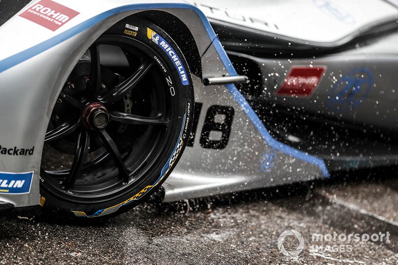 Lluvia sobre el auto de Edoardo Mortara, Venturi Formula E, Venturi VFE05