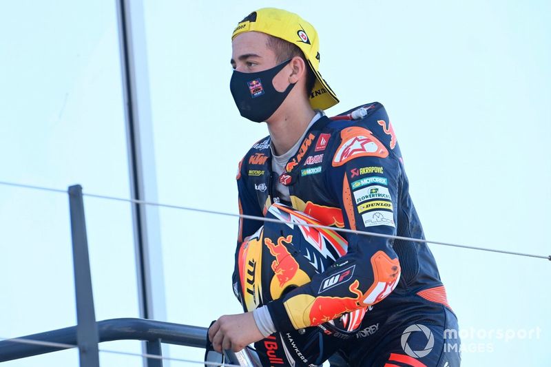 Ganador Pedro Acosta, Red Bull KTM Ajo