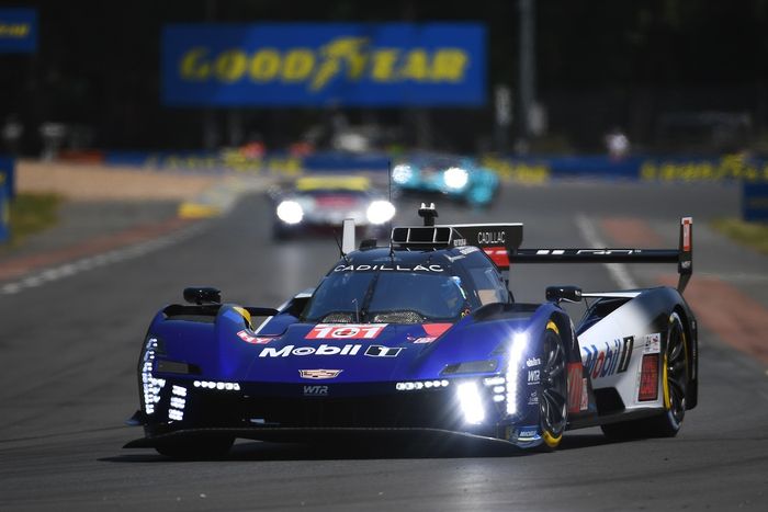 #101 Cadillac WTR Cadillac V-Series.R: Ricky Taylor, Jordan Taylor, Filipe Albuquerque