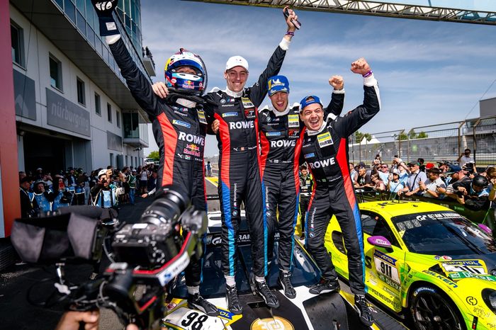 Race winner #98 Rowe Racing BMW M4 GT3 EVO: Augusto Farfus, Jesse Krohn, Raffaele Marciello, Kelvin van der Linde