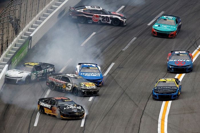 AJ Allmendinger, Kaulig Racing Chevrolet, Ryan Blaney, Team Penske Ford, Austin Dillon, Richard Childress Racing Chevrolet, Kyle Larson, Hendrick Motorsports Chevrolet, Christopher Bell, Joe Gibbs Racing Toyota