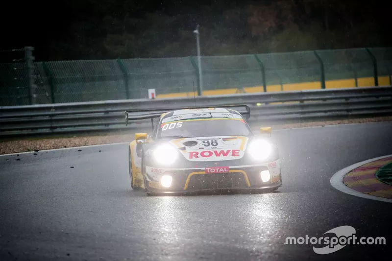 #98 ROWE Racing Porsche 911 GT3-R: Nick Tandy, Earl Bamber, Laurens Vanthoor