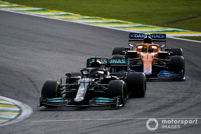 Lewis Hamilton, Mercedes W12, Lando Norris, McLaren MCL35M