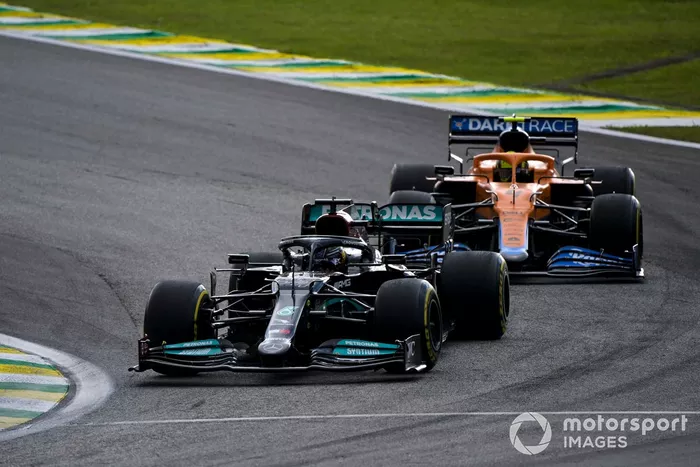 Lewis Hamilton, Mercedes W12, Lando Norris, McLaren MCL35M