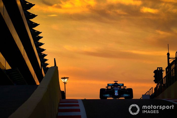 George Russell, Mercedes W10 adaptado (muleto) 