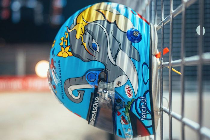 Helmet of Alex Albon, Williams 