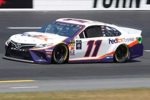  Denny Hamlin, Joe Gibbs Racing, Toyota Camry FedEx Express