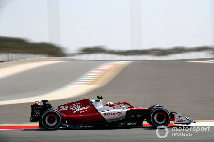 Guanyu Zhou, Alfa Romeo C42