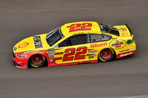 Joey Logano, Team Penske, Ford Fusion Shell Pennzoil