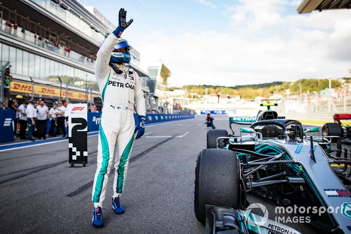Pole sitter Valtteri Bottas, Mercedes AMG F1