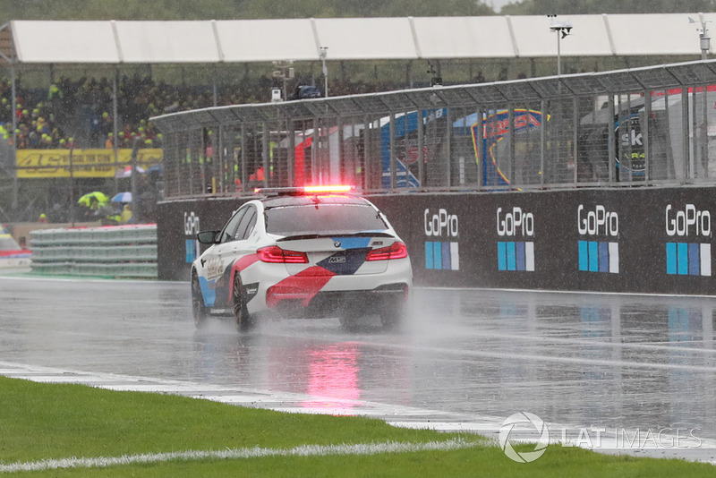 Le Safety car va multiplier les inspections