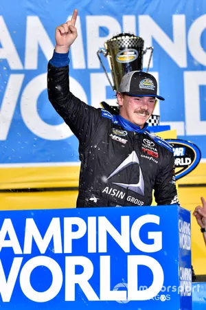 Brett Moffitt, Hattori Racing Enterprises, Toyota Tundra AISIN Group celebrates his Championship win