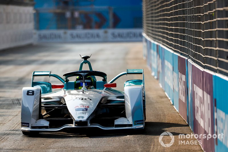 Том Дильман, NIO Formula E Team, NIO Sport 004