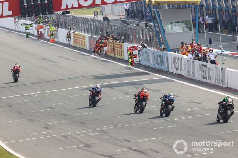 Michael Ruben Rinaldi, Aruba.It Racing - Ducati, Toprak Razgatlioglu, PATA Yamaha WorldSBK Team