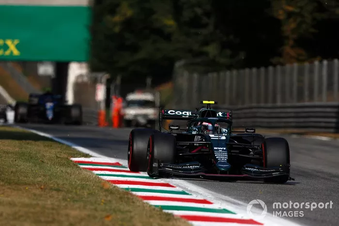 Sebastian Vettel, Aston Martin AMR21