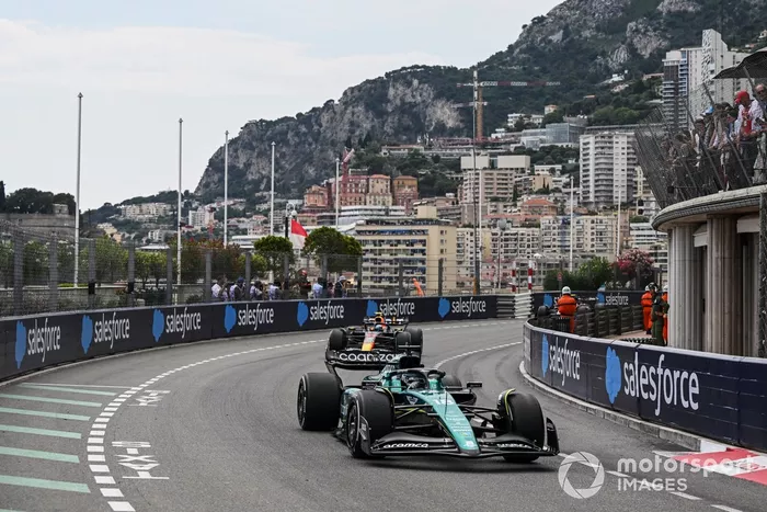 Lance Stroll, Aston Martin AMR23, Sergio Pérez, Red Bull Racing RB19