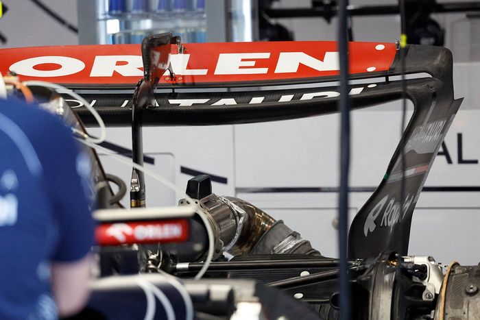 Detalle de la parte trasera del AlphaTauri AT04