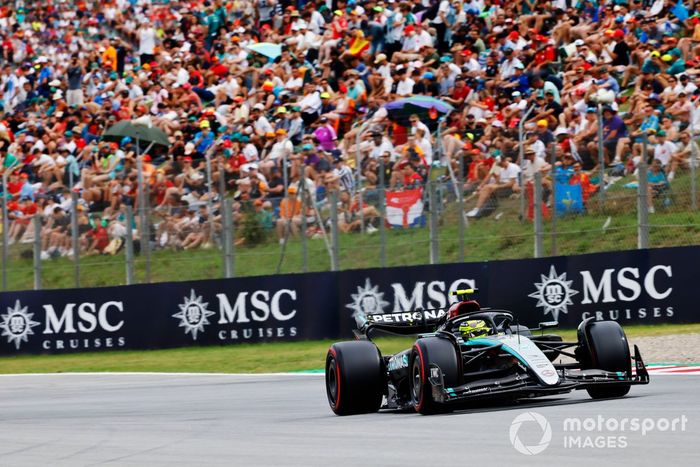 Lewis Hamilton, Mercedes F1 W15