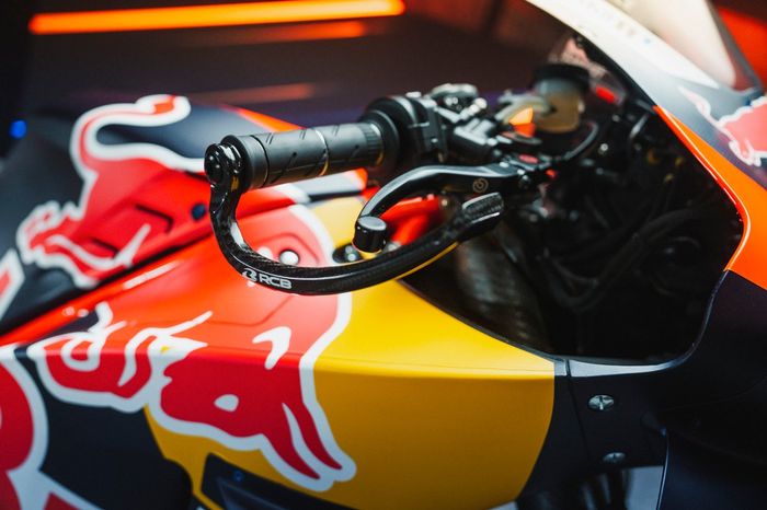 Red Bull KTM RC16