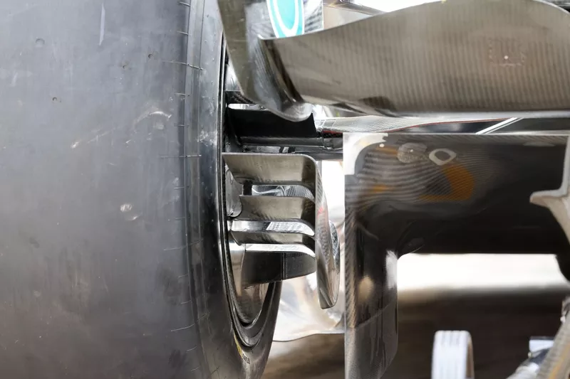 Mercedes F1 W15 technical detail