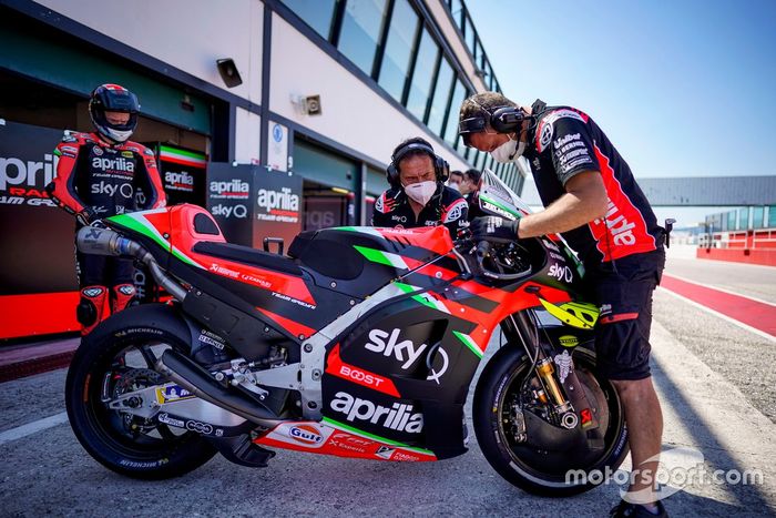 Bradley Smith, Aprilia Racing Team Gresini