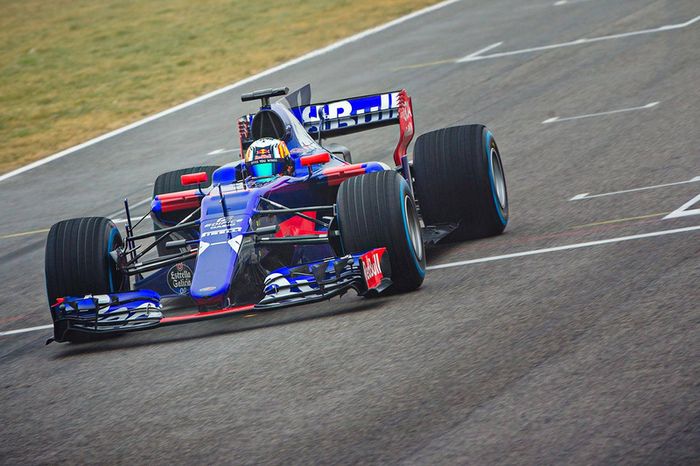 Toro Rosso STR12 (2017)