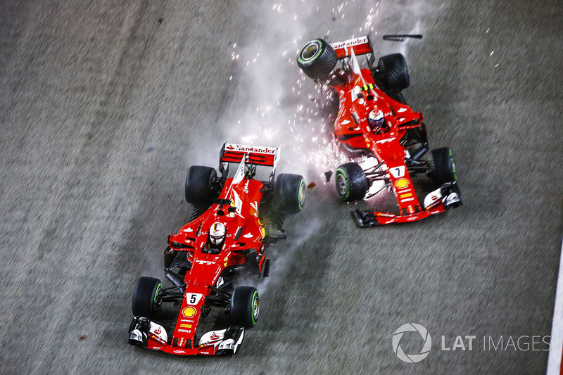 Startcrash: Sebastian Vettel, Ferrari SF70H, Kimi Raikkonen, Ferrari SF70H