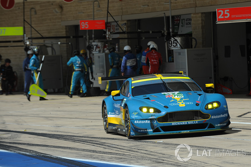 #97 Aston Martin Racing Aston Martin Vantage: Darren Turner, Jonathan Adam, Daniel Serra