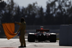 Daniel Ricciardo, Red Bull Racing RB13, quitte les stands