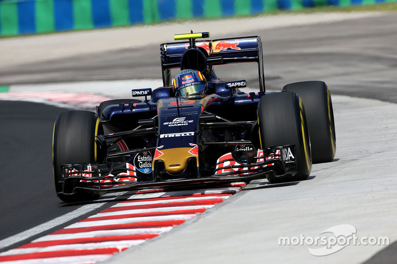 Carlos Sainz, Scuderia Toro Rosso