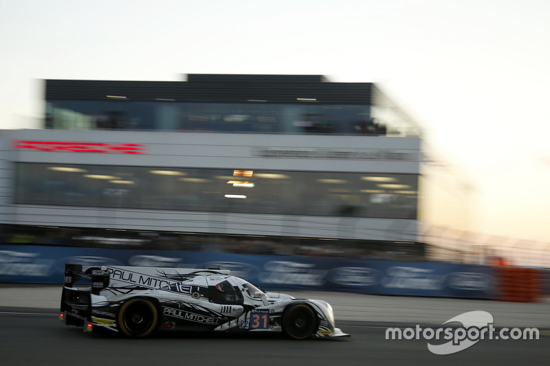 #31 Extreme Speed Motorsports Ligier JS P2 Nissan: Ryan Dalziel, Chris Cumming, Pipo Derani