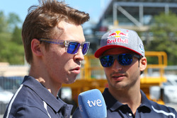 Daniil Kvyat, Scuderia Toro Rosso connsu compañero de equipo Carlos Sainz Jr., Scuderia Toro Rosso