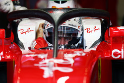 Sebastian Vettel, Ferrari SF16-H, mit Halo 2
