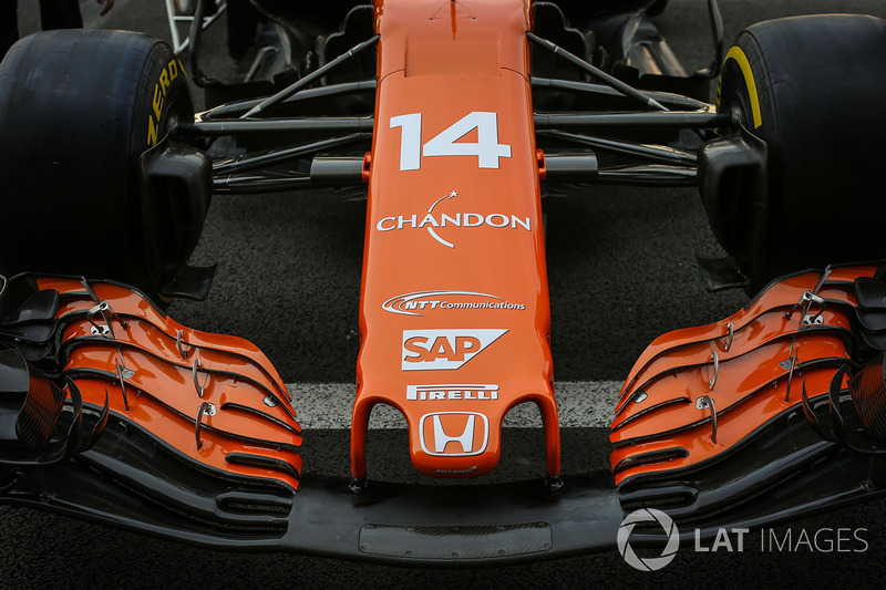 Переднее крыло McLaren MCL32