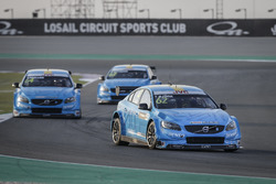 MAC 3, Thed Björk, Polestar Cyan Racing, Volvo S60 Polestar TC1 leads