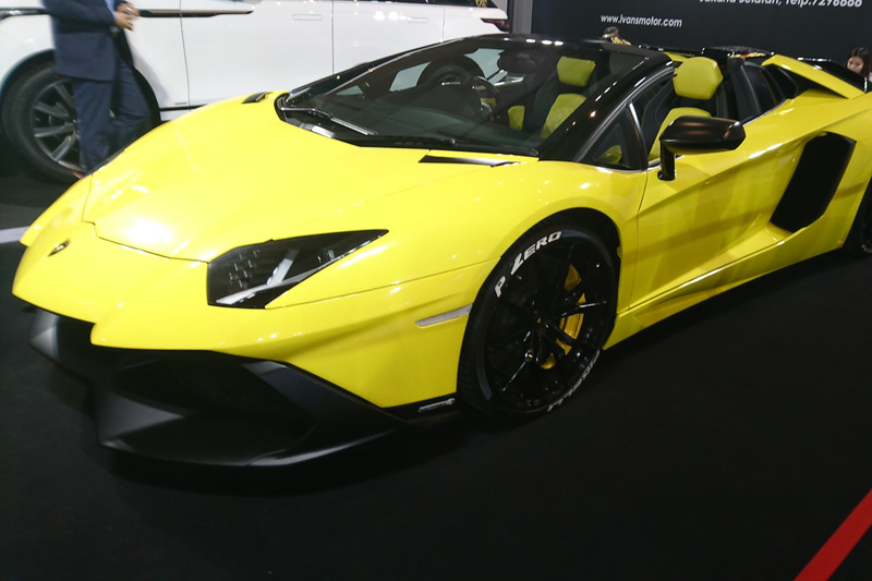 Lamborghini Aventador S Roadster