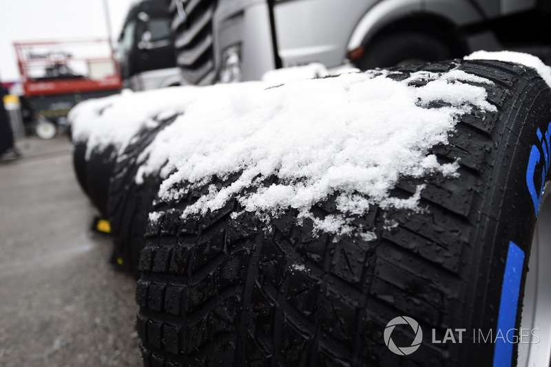 Шины Pirelli под снегом