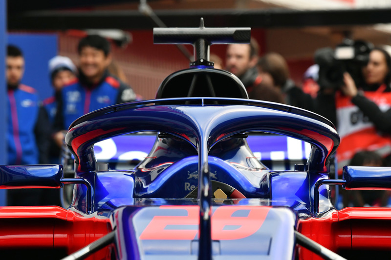 Scuderia Toro Rosso STR13 halo