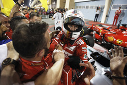 Переможець гонки Себастьян Феттель, Ferrari SF70H