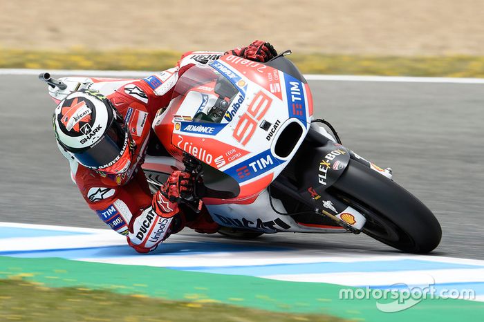 Pela primeira vez fora da primeira fila em Jerez desde sua estreia na MotoGP, Jorge Lorenzo deu a impressão que faria um bom treino com a Ducati. No entanto, o espanhol não pôde fazer melhor que um oitavo posto.
