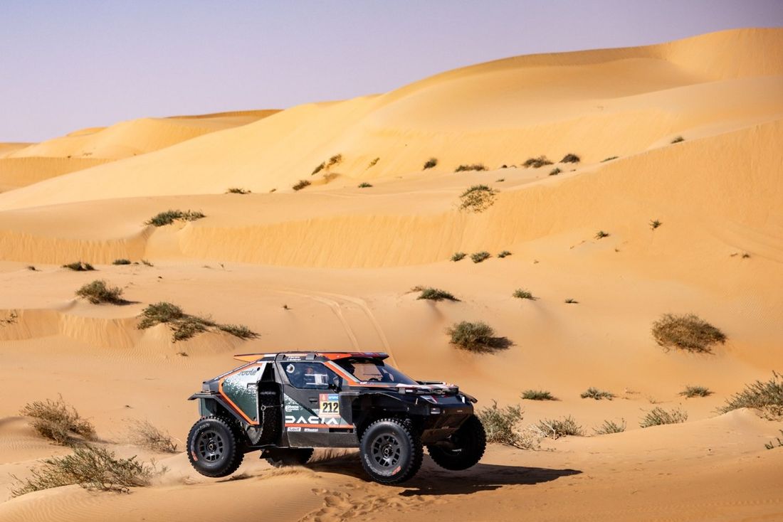 #212 Dacia Sandriders Dacia: Cristina Gutierrez, Pablo Moreno