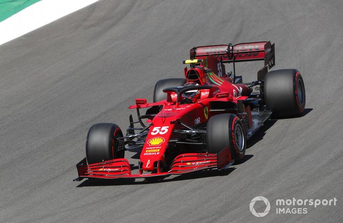Carlos Sainz Jr., Ferrari SF21